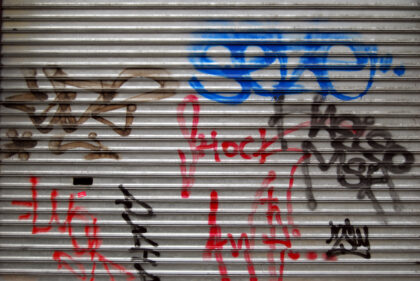 Anti-graffiti Powder Coatings