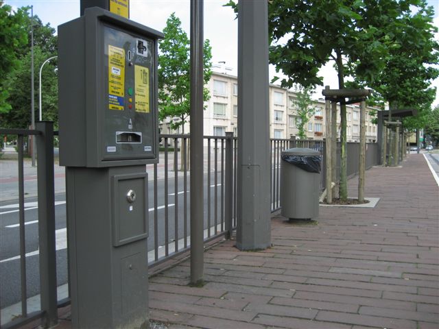 Anti-graffiti Thermoset Powder Coatings